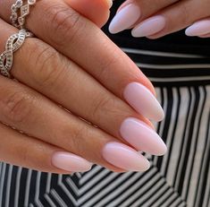 Maquillage Halloween Simple, Plain Nails, Soft Nails, Nail Jewelry, Girls Nails, Best Acrylic Nails, Gorgeous Nails