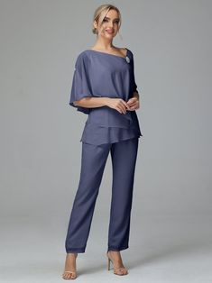 Half Sleeves Chiffon Mother Of The Bride Dress Pant Suits Summer Evening V-neck Set, Spring Evening Sets With V-neck, Spring Evening V-neck Sets, Elegant V-neck Evening Set, Summer Formal V-neck Sets, Dress Pant Suit, Pant Suits, Feminine Silhouette, Mother Of The Bride Dress