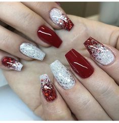 Red And Silver Glitter Nails Acrylic, Christmas Ombre Nails Acrylic, Red Oval Acrylic Nails Designs, Red And White Sparkle Nails, Christmas Theme Nails Acrylic, Christmas Nail Art Designs Xmas Sparkle Red Glitter, Christmas Fingernail Designs, Red Nails With Silver Glitter, Red And Silver Christmas Nails