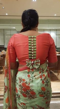 Floral Blouse Designs, Cotton Blouse Design, Blouse Designs Catalogue, Best Blouse Designs, Saree Blouse Neck Designs, New Saree Blouse Designs, Latest Model Blouse Designs, Blouse Back Neck Designs, Blouse Back