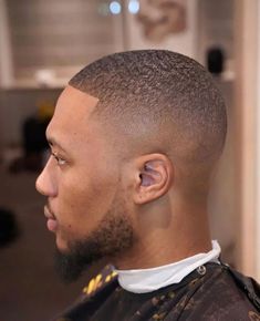 Top 17 Low Cut Fade Hairstyles for Black Men in 2024: Stylish Trends & Bold Designs Skin Fade Haircut Men, Low Hairstyles, Low Haircuts, Hairstyles For Black Men, Types Of Fade Haircut, Embrace Natural Hair, Hottest Haircuts