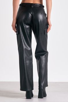 Blend edgy and practical with Mantio pants. These faux leather cargo pants feature oversized pockets and a wide leg for a bold, contemporary look that doesn't compromise on comfort. Denim Dress Fall, Leather Cargo Pants, Jumpsuit Coverup, Fall Bottoms, Oversized Pockets, Jumpsuit Fall, Cardigan Sweater Dress, Leather Pant, Jumpsuit Summer