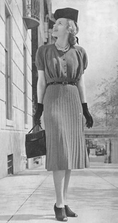 1940s Cocktail Dress, 1930s Woman, 1930s Women, 1930s Fashion Women, 39 Steps, 1920s Fashion Women, Vintage 1930s Dress, 1930 Fashion, Fashion 30s