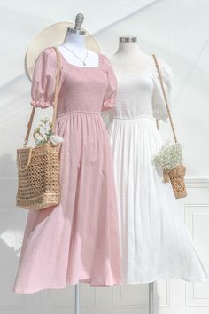 Cute Pink Long Dress, Innocent Style Outfits, Light Pink Dress Outfit Casual, Feminine Outfits Women, Casual Spring Dresses 2024, Pink Summer Clothes, Girly Style Aesthetic, Welcome Party Dresses, Best Friend Dresses