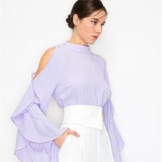 Nwt Boutique Romantic Blouse Lavender Open Shoulder Bell Sleeve Long Sleeve Blouse Purple Summer Blouse For Brunch, Summer Purple Blouse For Brunch, Elegant Lavender Blouse For Party, Summer Party Lavender Blouse, Elegant Lavender Party Blouse, Feminine Fitted Lavender Top, Chic Fitted Purple Blouse, Chic Fitted Mauve Tops, Fitted Purple Chic Blouse