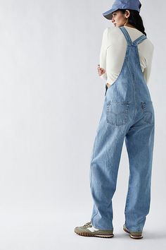 Western 90s Fashion, Dark Wash Overalls With Straight Leg And Pockets, Straight Leg Dark Wash Overalls With Pockets, Dark Wash Straight Leg Overalls With Pockets, Full Length Overalls With Pockets For Spring, Relaxed Fit Straight Leg Overalls With Pockets, Dark Wash Wide Leg Overalls With Pockets, Wide Leg Dark Wash Overalls With Pockets, Utility Bib Front Bottoms With Pockets