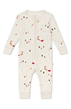 A darling print delights on pajamas made from the brand's signature fabric to keep baby snug and cozy. Two-way front-zip closure with chin guard Fold-over cuffs help prevent accidental scratches 70% viscose, 30% organic cotton Machine wash, tumble dry Made in Turkey Footed Pajamas, Newborn Christmas, One Piece Pajamas, Shoe Boutique, Christmas Print, Fall Wedding Dresses, Gameday Outfit, Beauty Awards, Fall Jackets