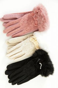 Lovely Fancy Gloves, Noble Lady, Bracelet Crochet, Fashion Gloves, Gloves Fashion, Vintage Gloves, Cozy Scarf, Girly Stuff, Berets