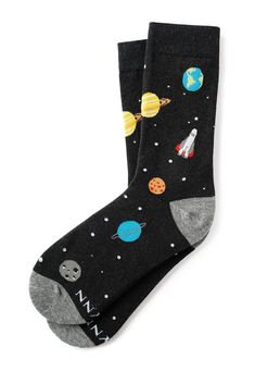 For when you need some space. You’ll be in another style galaxy with these Space Socks on your feet. You will blast off into space with this pair of out-of-this-world socks. Perfect for NASA lovers and aspiring space cadets alike. Space Themed Gifts, 80s Socks, Alien Outfit, Space Shoes, Trans Tips, Galaxy Socks, Space Clothing, Space Clothes, Space Socks