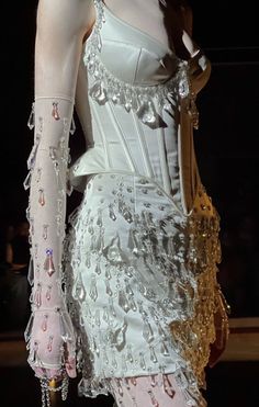 Aphrodite Outfit, Quartz Aesthetic, Rococo Fashion, Bling Fashion, Aesthetic Dress, Dream Wedding Ideas Dresses, Embroidery Designs Fashion, Beauty Dress, Fashion Design Sketches