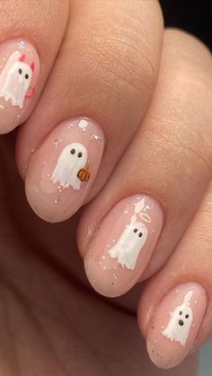 20 Cute Ghost Nail Ideas for a Fun Halloween Mani Ghost Design Nails, Ghost Nail Ideas, Fun Spooky Nails, Easy Halloween Nails Simple Short, Ghost Gel Nails, Clean Nail Designs Simple, Cute Halloween Nails Ghost, Ghost Nail Art Halloween