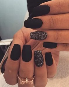 Nails Acryl, Matte Black Nails, Black Acrylic Nails, Matte Nails Design, Fall Acrylic Nails, Colorful Nails, Super Nails, Black Nail Designs