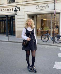 Fall 2023 Fashion Trends! Winter outfit, london fashion, pinafore, outfit ideas, loathers, rich aesthetic #autumn #pinafore #preppystyle #fashion Pinafore Dress Outfit Summer, Casual Fall Pinafore Dress, Pinafore Dress Outfit Winter, Autumn Pinafore Outfit, Black Pinafore Dress Outfit, Winter Pinafore Dress, Pinafore Winter Outfit, Summer Casual School Pinafore Dress, Black Leather Pinafore Dress Outfit