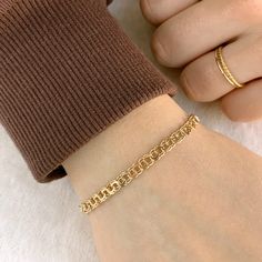 Silver Rings Simple, I 8, Dress Rings, Cartier Love Bracelet, Rings Simple, Gold Dress, Cute Jewelry, Karate, Delicate Bracelet