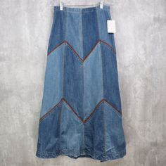 Free People Maxi Skirt Women's Size 6 Blue Bliss Made Patchwork Denim Chevron Size: Women's 6 Measurements: Waist: 27" Length: 37" Condition: New With Tags Blue Patchwork Skirt For Fall, Denim Skirt For Fall In Blue, Blue Denim Skirt For Fall, Fall Blue Denim Skirt, Blue Straight Leg Skirt For Fall, Bohemian High Rise Blue Bottoms, Blue Bohemian Denim Skirt, Vintage High Rise Blue Skirt, Bohemian Blue Denim Skirt