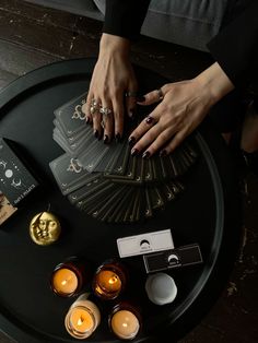 Таро безумной луны Witchcore Aesthetic, Tarot Reading, Crystal Ball, Psychic, Queen, Instagram Photos, Quotes, On Instagram