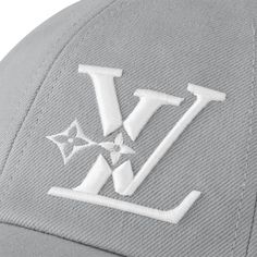 LOUIS VUITTON® - Lv Smash Cap - Light Grey Lv Hat, Louis Vuitton Logo, Lv Logo, Louis Vuitton Gifts, Spring Sandals, Trunk Bag, Leather Denim, Monogram Bag, Wallet Pouch