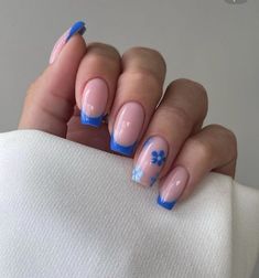 #nail design #nail inspo #elegant nails #nails #elegant nails #trendy nails #minimalist nails #cool nail inspo #nails idea #nude nail designs Nailart Blue, Colored French Nails, 4th Of July Nail Art, 4th Of July Nail, Teen Nails, Holiday Acrylic Nails, Nail Academy, Trending Nails, Cute Simple Nails