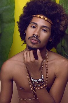 #Natural #Hair Funky #Afro Hair style Pinterest:@keraavlon Aleff Bernardes Natural Hair Men, Afro Men, Natural Man, Photographie Portrait Inspiration, Black Men Hairstyles, Black Natural Hairstyles