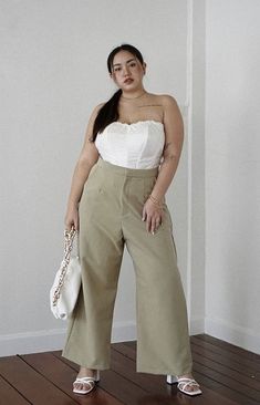 Clean Aesthetic Outfit Plus Size, Mid Size Model, Convocation Outfit, Aesthetic Outfits Plus Size, Plus Size Aesthetic Outfits, Semi Casual Outfit, Rich Outfits, Corset Looks, Outfit Curvy