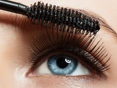 How To Apply False Eyelashes For Beginners - Stonegirl Best Waterproof Mascara, Camouflage Makeup, Vegan Mascara, Drugstore Mascara, Grow Lashes, Applying False Eyelashes, Fiber Lash Mascara, Fiber Mascara, How To Apply Concealer