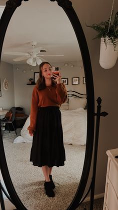 Modest Feminine Winter Outfits, Modest Emo Outfits, Flowy Skirt Outfit Fall, Good Friday Outfit Church, Outfit Pollera, Winter Church Outfits, Flowy Skirt Outfit, Carpet Ideas 2023, Girls Long Skirts