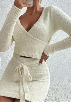 -Long Sleeve V-Neck Top- Mini SkirtMade In: China Belted Skirt Outfits, Sweater Skirt Set, Crop Pullover, Rock Outfit, Strap Design, Knit Skirt, Autumn Fashion Women, Two Piece Dress, Piece Dress