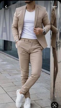 Men’s Wedding Outfit, Mafia Men, Suits And Sneakers, Stylish Mens Suits, Mens Business Casual Outfits, Tan Suit, Herren Style, Beige Suits, Mens Fashion Blazer