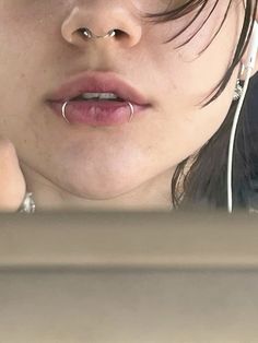 Snake Bites Small Lips, One Snake Bite Piercing, Snake Bites Aesthetic, Lip Piercing Aesthetic, Snakes Bites, Snake Bites Piercing Aesthetic, Snake Bite Piercing Lips, Ears Piercing Ideas, Snake Bites Lip Piercing