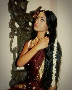 South Asian Aesthetic, Indian Photoshoot, Indian Makeup, Vintage Bollywood, Indian Aesthetic, Hozier, Brown Girl, If Only, Girls Makeup