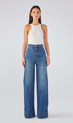 Onassis MI Chic Over 50, Bridal Tops, Short Loungewear, High Rise Wide Leg Jeans, Cotton Citizen, Ootd Inspo, Wardrobe Planning, Leg Design, Pant Shirt