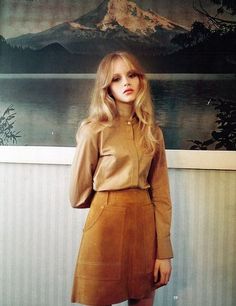 1970s Outfits, 70’s Hair, 70s Hair, Fashion 70s, Chic Hairstyles, Rachel Green, Grunge Hair, Curtain Bangs, Retro Chic