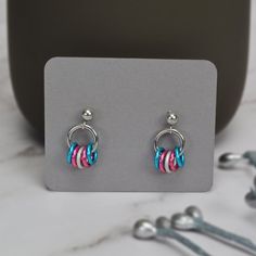 Trans Flag Earrings, Trans Jewelry, Trans Earrings, Trans Diy, Pride Jewelry Diy, Gay Earrings, Pan Pride Flag, Bisexual Wallpaper, Gay Jewelry