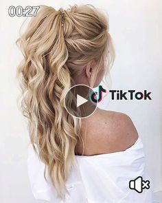 ▷ ▷wedding hairstyle ideas. curled updo hair inspiration. gorgeous hair ideas for long hair. summer wedding hair up dos. prom hairstyles medium length up dos, up dos for prom videos, up dos for prom blonde, updos for medium length hair.. Prom Hair Looks, Bridesmaid Hair Ponytail, Wedding Ponytail, Loose French Braids, Medium Hair Braids, Wedding Hair Up