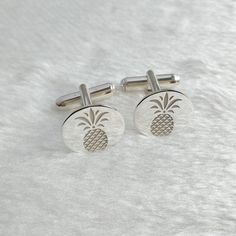 Personalized Ananas Pineapple Cufflinks,Custom Symbol Cufflinks,Ananas Cufflinks,Groom Wedding Cufflink,Groom Wedding Gift,Engraved CuffLink Groom Wedding Gift, Engraved Wedding Gifts, Monogrammed Cufflinks, Initial Cufflinks, Wedding Cufflinks