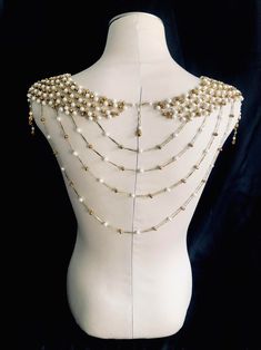 Gold Beaded Pearl Necklace For Evening, Gold Pearl Body Chain, Gold Beaded Body Chain For Evening, Gold Pearl Body Chain For Wedding, Gold Pearl Body Jewelry With Pearl Chain, Gold Pearl Body Chain For Party, Party Gold Body Chain With Pearls, Gold Pearl Chain Body Jewelry For Wedding, Gold Pearl Body Jewelry For Party