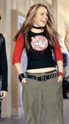 Lindsey Lohan Outfit, Anna Freaking Friday, Y2k Disney Channel Outfits, Lindsey Lohan 2000, 2000s Disney Channel Outfits, Disney Channel Costumes, Disney Channel Fashion, Disney Channel Characters, Anna Coleman