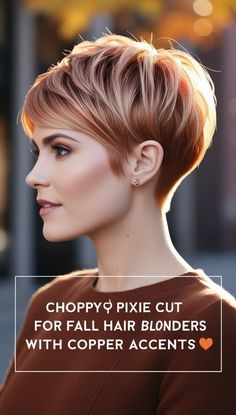 Textured Blunt Bob with Copper Ends for Blondes Blonde And Copper Short Hair, Blond Hair With Copper Highlights, Blond Copper Highlights, Short Brown Hair With Copper And Blonde Highlights, Copper Blonde Pixie, Copper Hair With Blonde Highlights, Highlights For Fall, Hair Ideas Blonde, Fall Hair Ideas