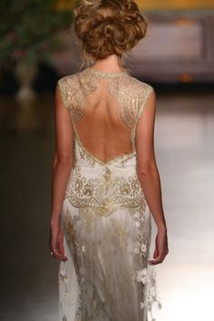 the back of a woman's wedding dress