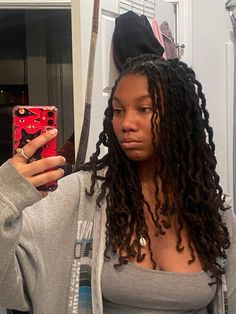 Claw Clip Locs, Small Locs Hairstyles, Loc Starter, Female Locs, Hair Dude, Styling Wigs, Locks Hairstyles, Small Locs, Flips Hair