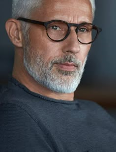 Beards For Men, Grey Bearded Men, Men Embracing, Mens Eye Glasses, Older Mens Hairstyles, Bald Men Style, Grey Hair Men, Men With Grey Hair