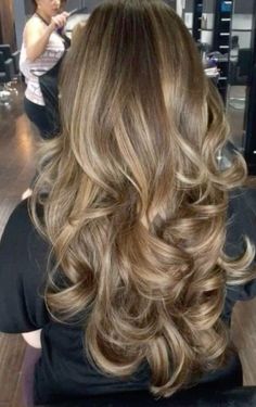 hair haircut highlights dye hairdye inspo culry straight blonde brunette brown Curled Layers, Bayalage Hair, Carmel Blonde