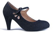 PRICES MAY VARY. BEST OF BOTH: The classic mary janes shoes for women look with an updated Oxford pattern. With their unique feminine flair, these heels are a must-have for every fashionable woman. RETRO FOR DAYS: 1950s shoes for women, this shoe is a throwback. Stand out at your next themed event. These mary janes will be great for bridal shoes and wedding shoe. SECURE AND ADJUSTABLE: These women's dress shoes have a adjustable buckle strap that adds a secure fit, allowing you to customize the Heels Vintage, Oxford Pumps, Pointy Toe Shoes, Silly Things, Round Toe Shoes, Mary Jane Shoes Womens, Heels For Women, Colorful Shoes, Mary Jane Pumps