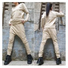 Casual beige cotton two piece set.Long sleeve blouse with front pocket and harem pants with elastic waist🤩Extravagant designs and high quality fabrics. The item from the pictures is size S  For more information feel free to ask questions. Material &Care Cotton and elastane  Machine wash 30oC Hand wash at low temperatures Do not machine dry Medium hot iron Sizing  We make sizes from xs to 5xl as well as customized measures.So don't hesitate to contact us and make one for you. 🛫🎁Shipping🎁 🛬 S Cotton Long Sleeve Sets For Fall, Long Sleeve Cotton Sets For Fall, Fitted Long Sleeve Top With Matching Set, Casual Long Sleeve Bottoms Matching Set, Spring Cotton Pant Set With Pockets, Fall Sets With Stretch And Long Sleeves, Casual Cotton Long Sleeve Sets, Casual Baggy Long Sleeve Sets, Stretch Cotton Long Sleeve Sets