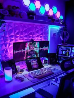 Small Gaming Room Ideas, Cool Gaming Rooms, Gamer Room Design, Gaming Computer Room, Games Room Inspiration, Gaming Desk Setup, Best Gaming Setup