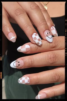 White Nails With Black, Black Smiley Face, Teacher Nails, Checkered Nails, Airbrush App, Homecoming Nails Acrylic, Simple Gel Nails, Get Nails