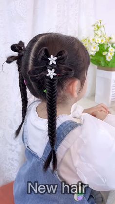 11 hair ideas for little girl 2023 | 11 hair ideas for little girl 2023 | By New hair Knot Hairstyles, Hairstyles Design, Hairstyles For Girls, Hair Knot, Hair Braiding, Hair Brained, Hair Stuff, Hairstyles Ideas