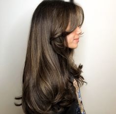 Subtle Layers Long Hair Wavy, Long Brunette Hair Blowout, Long Brown Blowout, 90s Blowout Hair Long Brown, Long Wavy Brown Hair Aesthetic, Haircut Tips, Trendy Bob, Trendy Bob Hairstyles