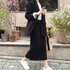 b29eed44276144e4e8103a661f9a78b7desc44742759ri Korean Fashion Ideas, Korean Fashion Outfits, Style Français, Hijab Styles, Korean Fashion Trends, Fashion Korean, Work Outfits Women