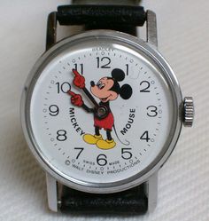 Miki Mouse, Disney Princess Facts, Clock Collection, Punk Disney Princesses, Mickey Mouse Characters, Mouse Character, Punk Disney